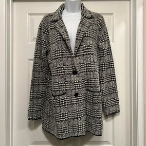 Max Studio Arctic Knit Sweater Blazer
